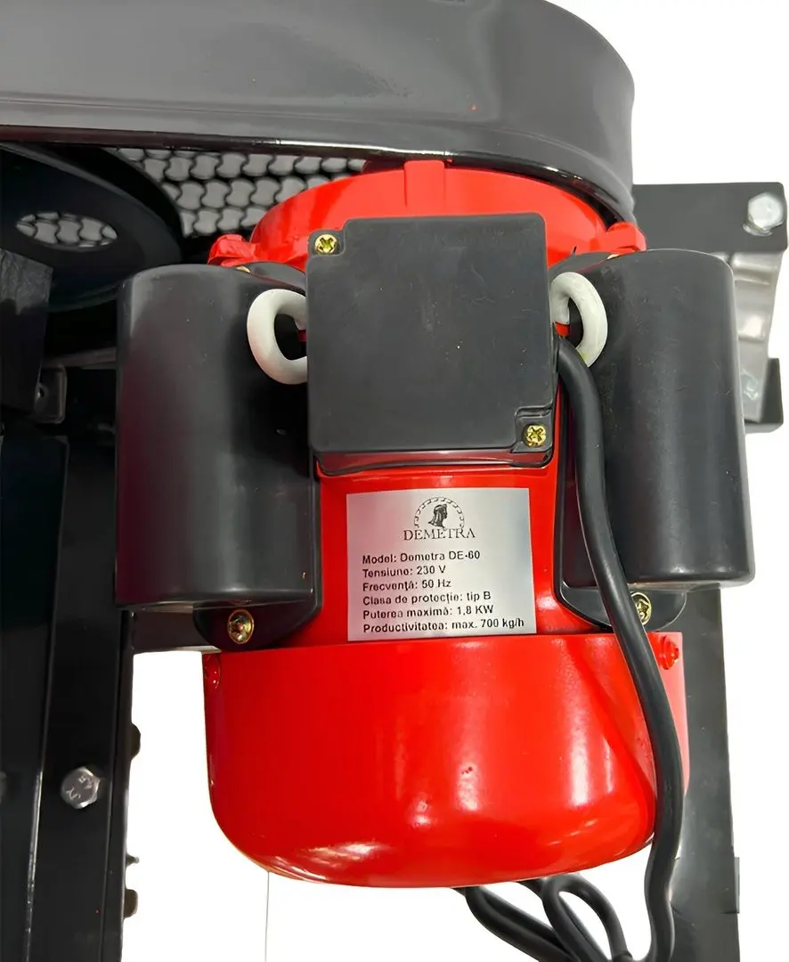 Ручная дробилка для винограда Demetra DE-60 (Red/Black)