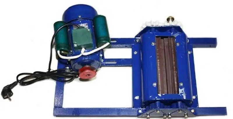 Электрическая дробилка для винограда Micul Fermier GF-0894