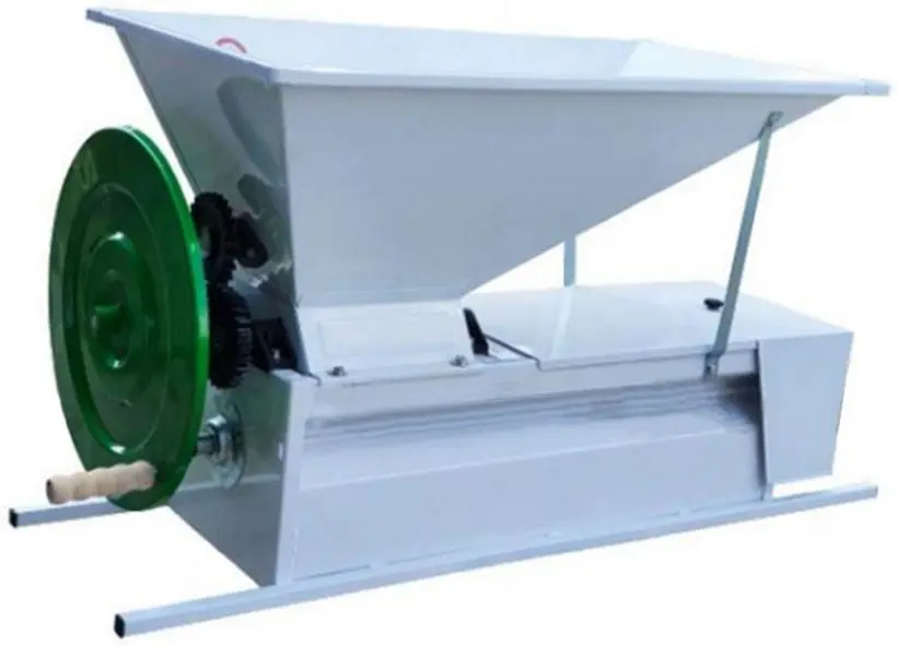 Ручная дробилка для винограда Tehno MS DG04