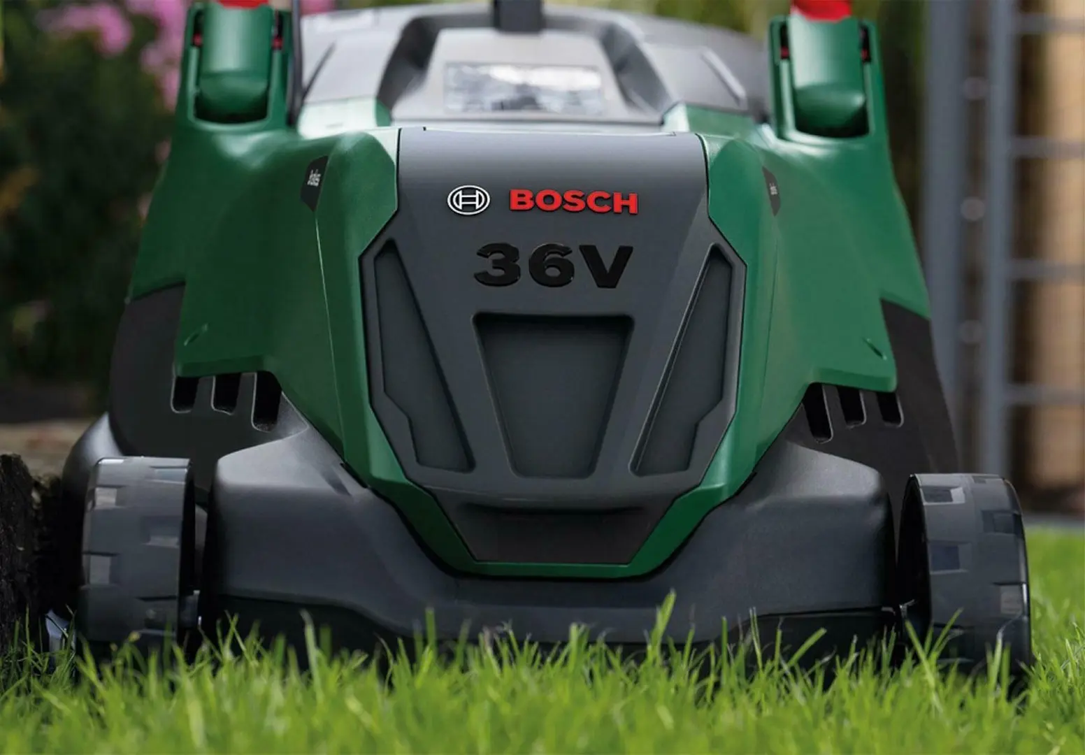 Masina de tuns iarba cu acumulator Bosch AdvancedRotak 36V-44-750 (06008B9G01)