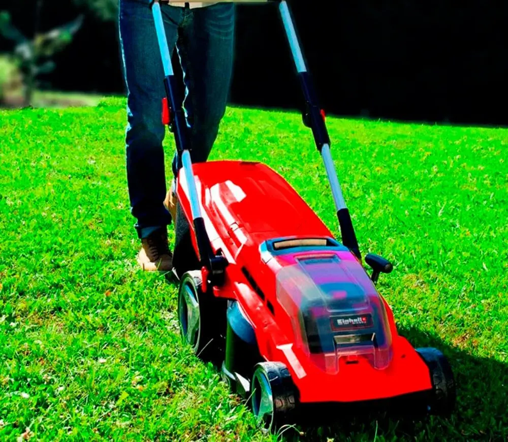 Masina de tuns iarba cu acumulator Einhell GE-CM 36/37 Li Set