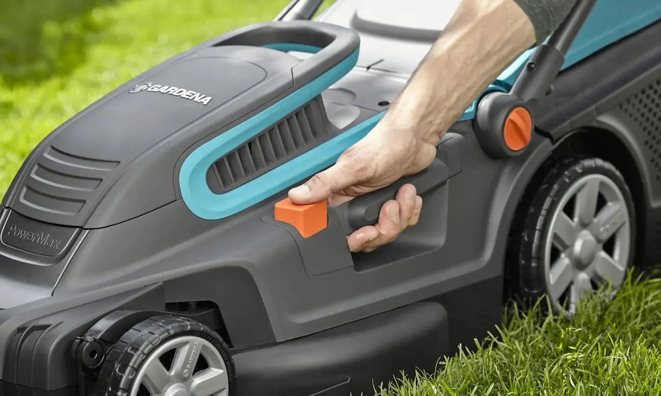 Masina electrica de tuns iarba Gardena PowerMax 42E 558500