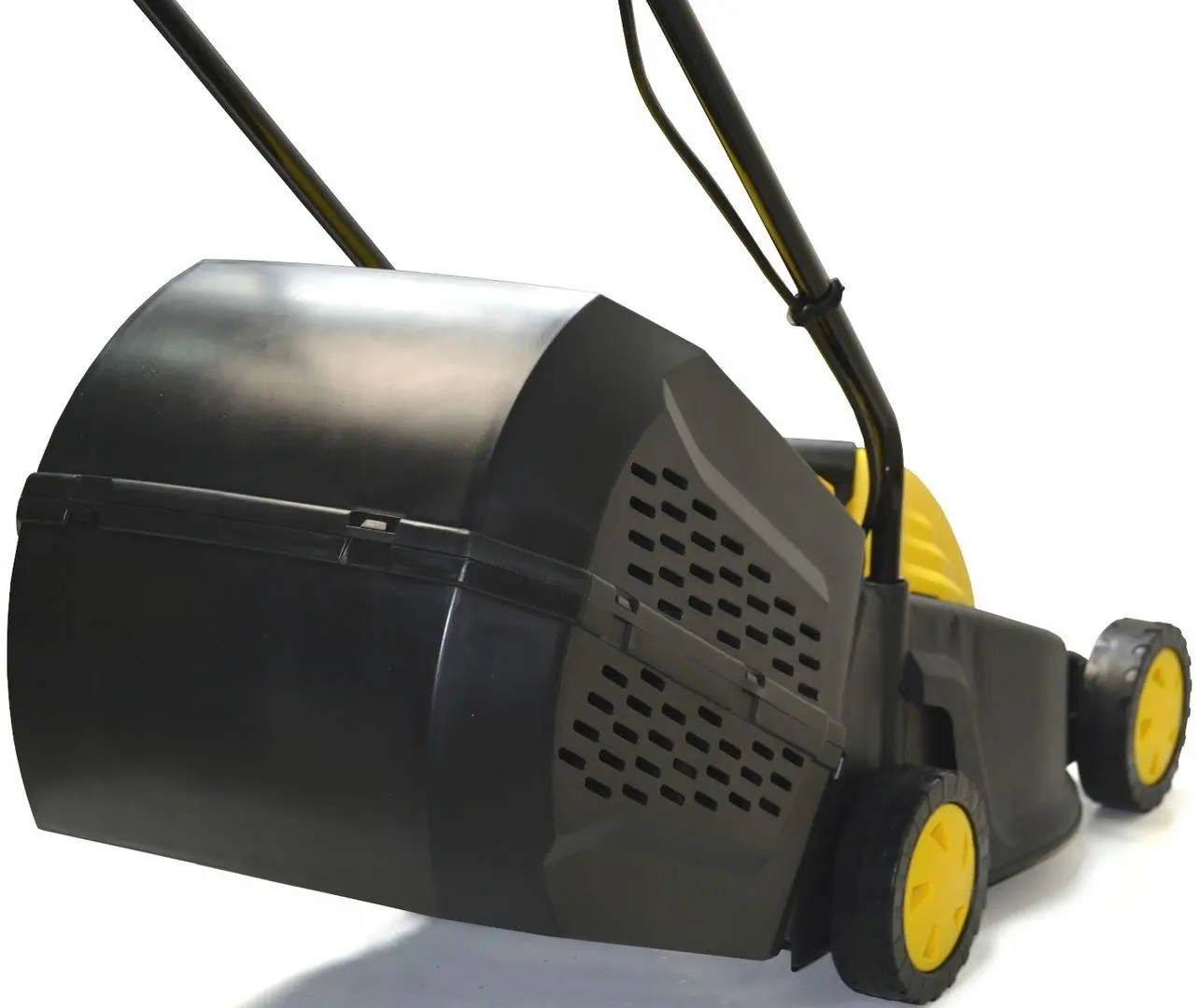 Masina electrica de tuns iarba Geko G83025