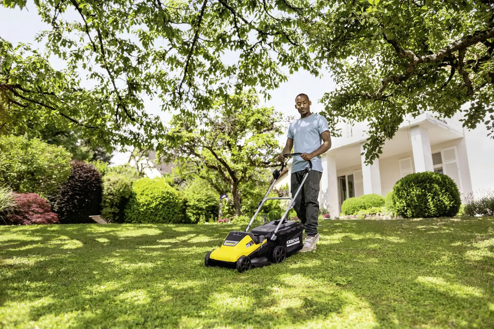 Masina de tuns iarba cu acumulator Karcher LMO 4-18 Dual Battery Set 1.445-421.0