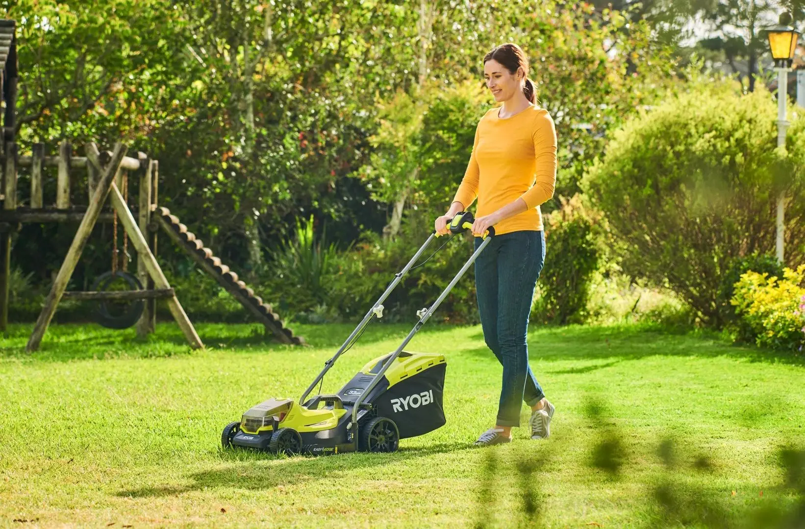Masina de tuns iarba electrica Ryobi ONE+ RLM18X33B40 (Green/Black) - 8