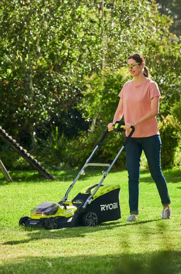 Электрическая газонокосилка Ryobi RY18LMH37A-250 (Green/Black) - 4
