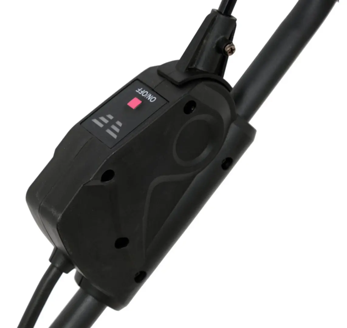 Masina de tuns iarba cu acumulator Yato YT-85222 (Red/Black)