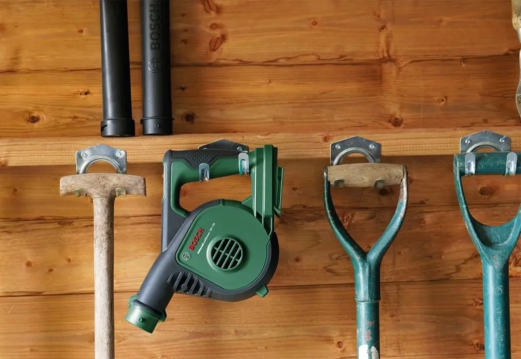 Аккумуляторная воздуходувка Bosch UniversalLeafBlower 18V-130 Solo - 9