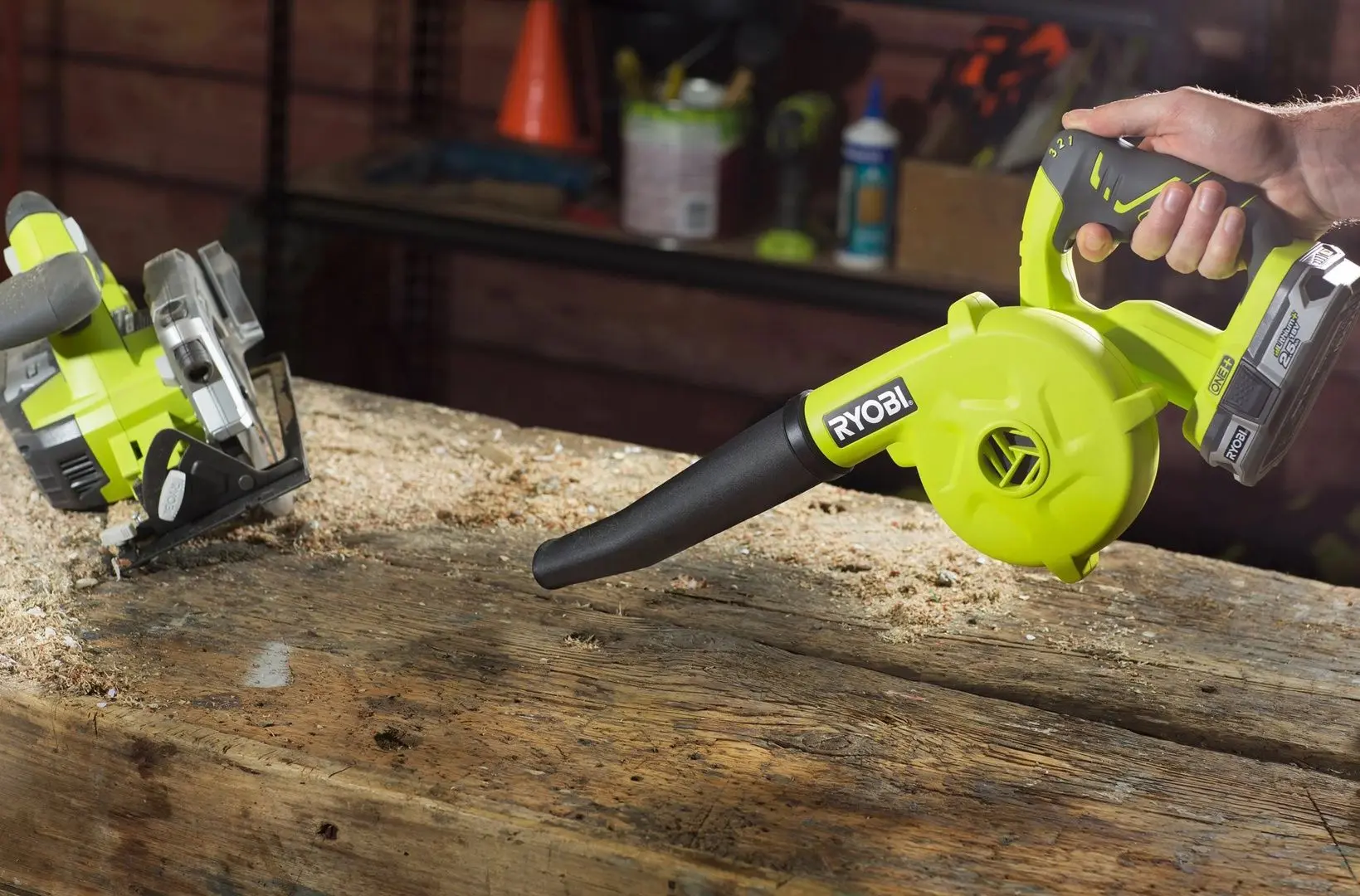 Suflanta de aer cu acumulator Ryobi ONE+ R18TB-0