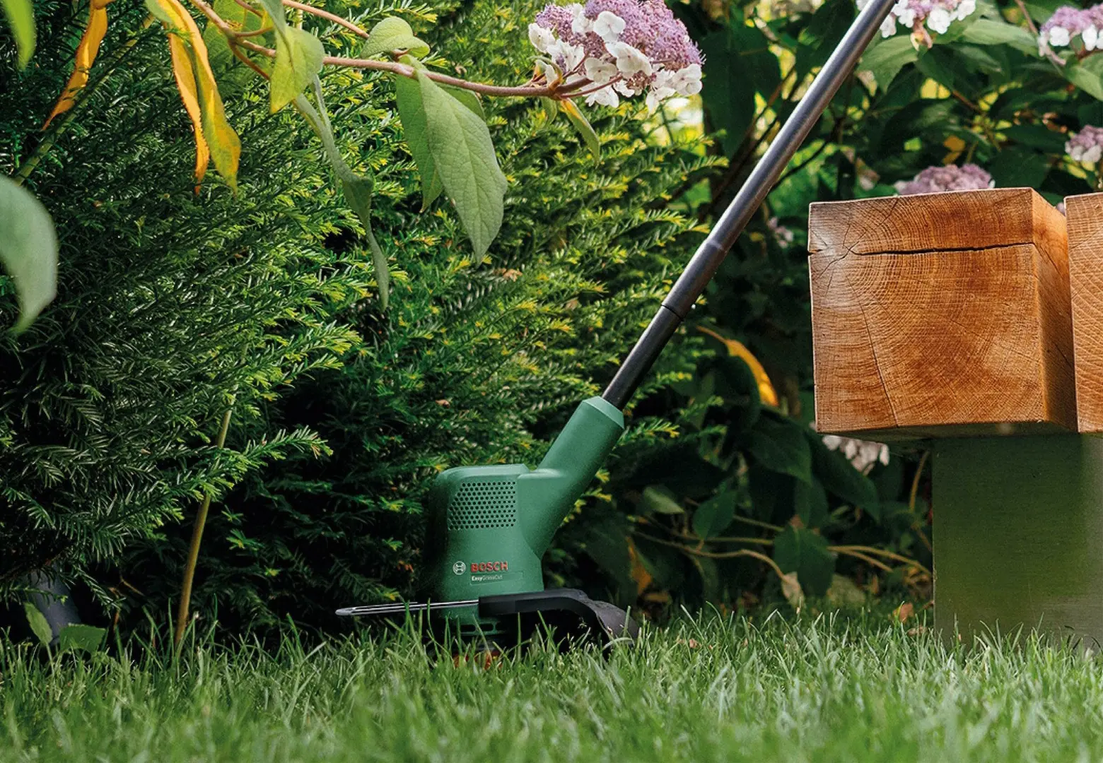 Trimmer cu acumulator Bosch EasyGrassCut 18V-26 (06008C1C05) - 2