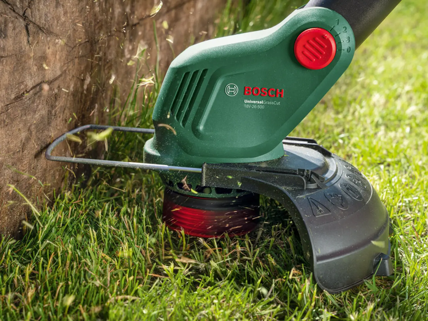 Trimmer cu acumulator Bosch Universal GrassCut 18V-23-450 (06008C1G01)