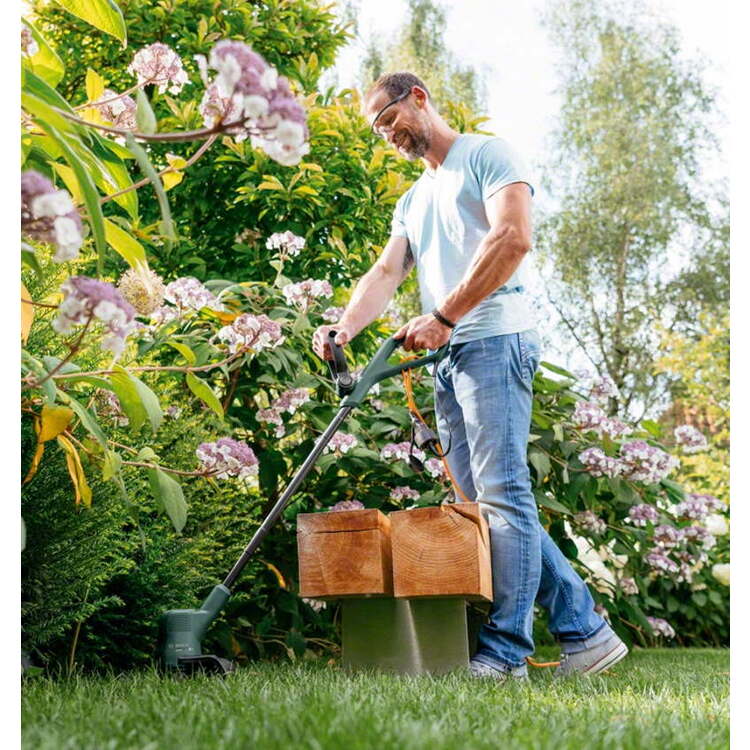 Триммер Bosch EasyGrassCut 26 купить в Кишиневе, Молдове | SMADSHOP.MD