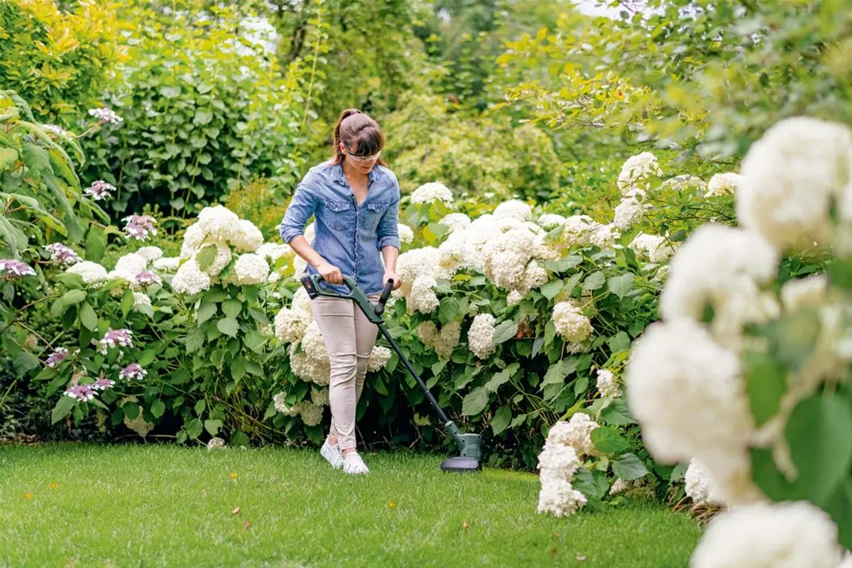 Trimmer pentru gradina Bosch EasyGrassCut 18-230 0.600.8C1.A00