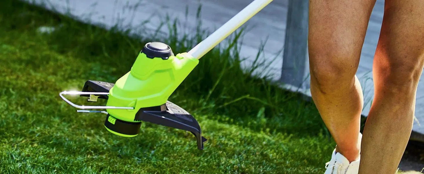 Trimmer cu acumulator GreenWorks G24LT28 (Green/Grey)