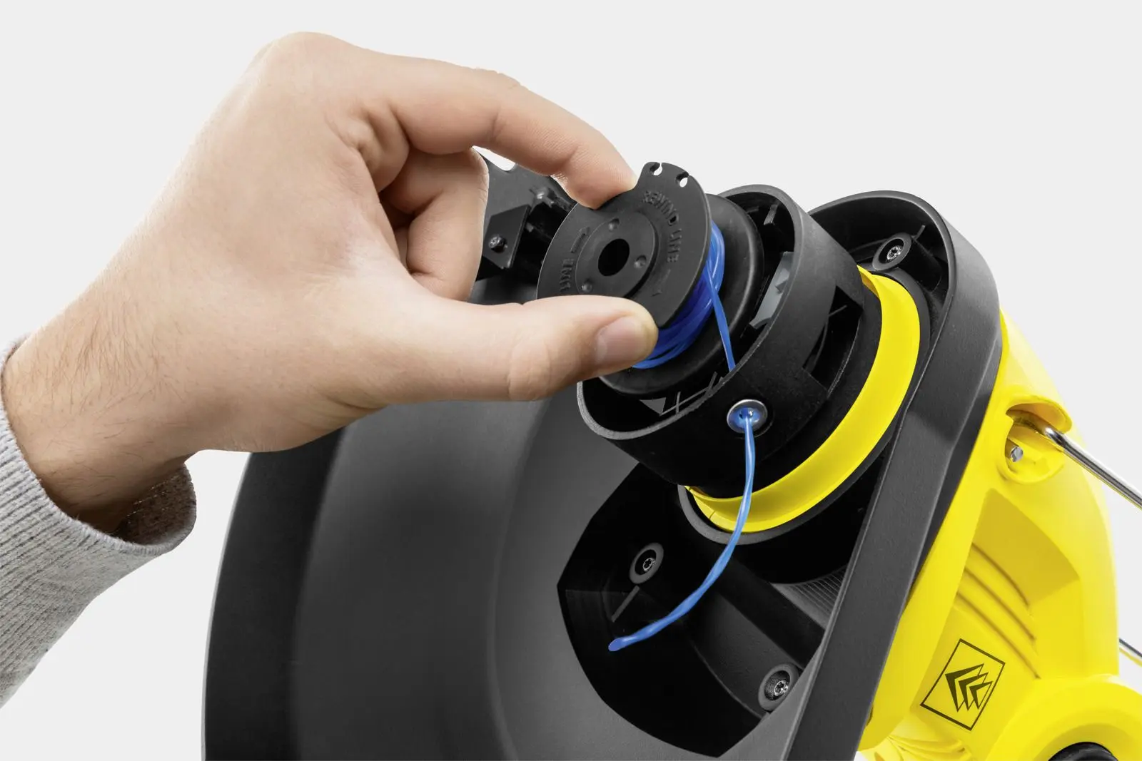 Аккумуляторный триммер Karcher LTR 18-30 Battery + Battery Power 18/25 Kit