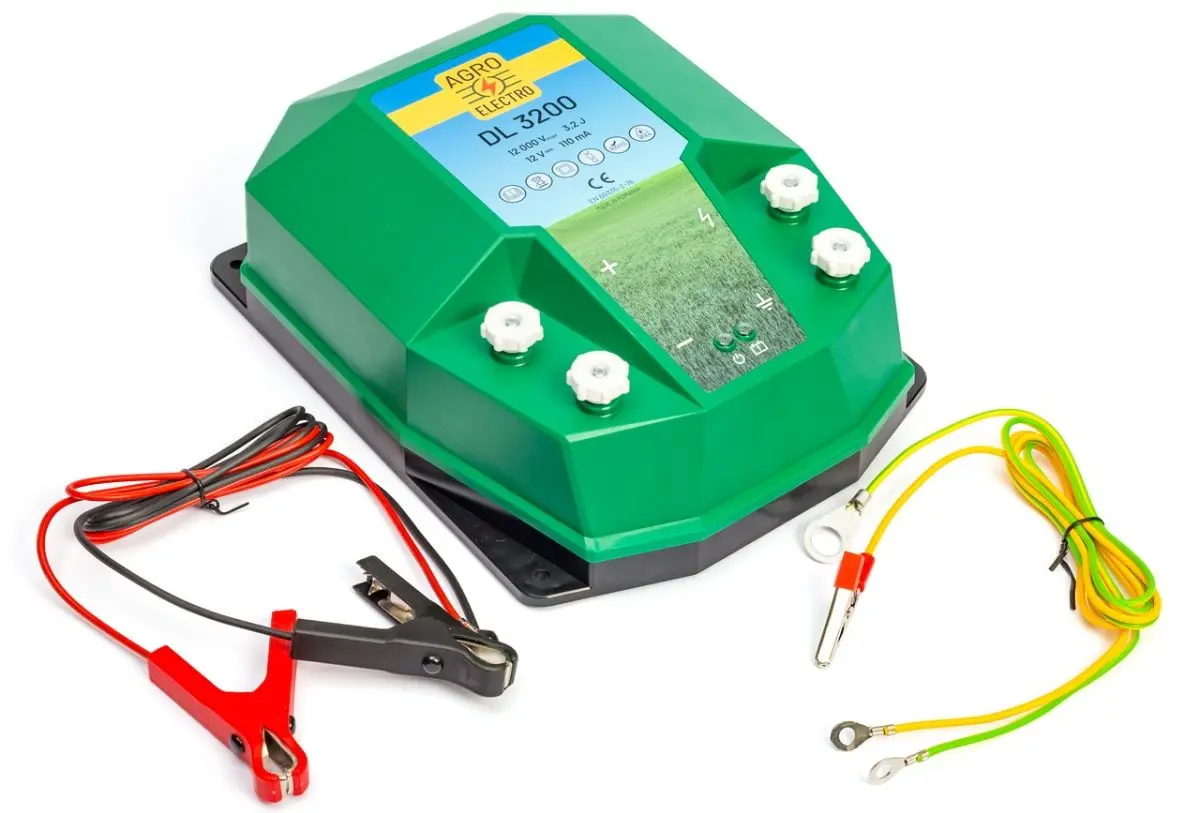Pachet gard electric Agro Electro DL4500 + 0252 2000m + sistem solar 30W + Acc for domestic animal
