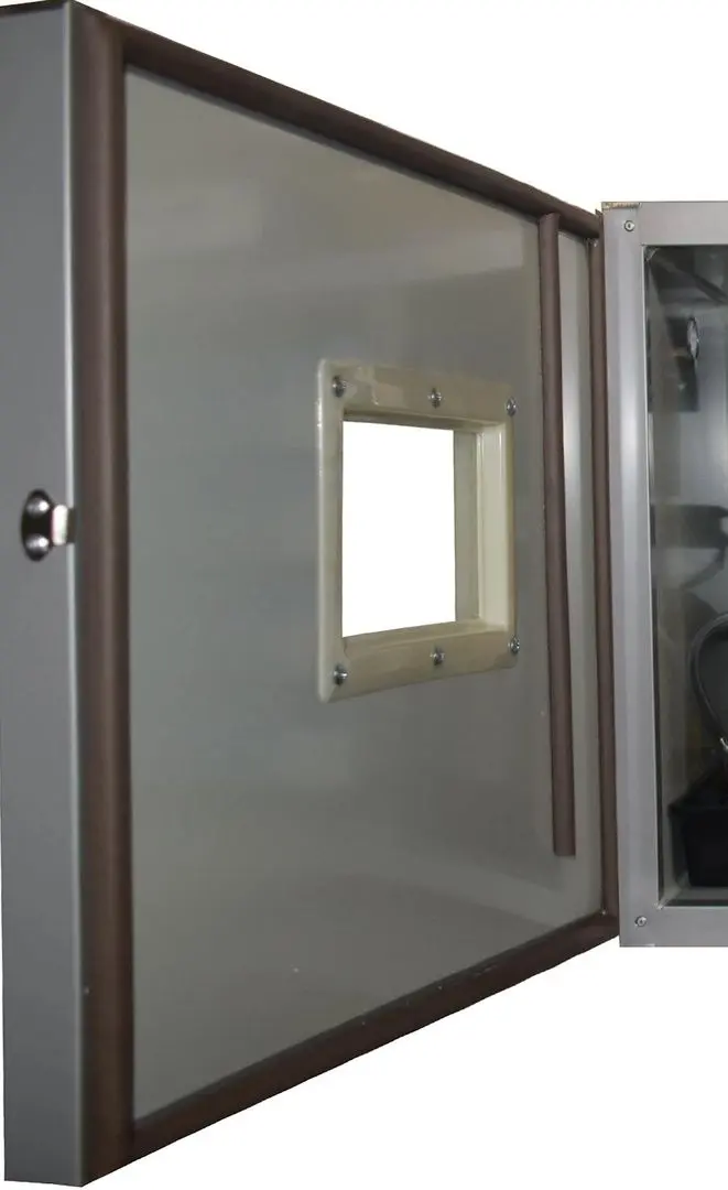 Incubator Demetra DM-256