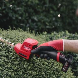 Аккумуляторный кусторез Milwaukee M12 Fuel FHT20-0 Solo Thumb