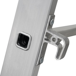 Лестница алюминиевая трехсекционная Evotools 647639 3x9 Thumb