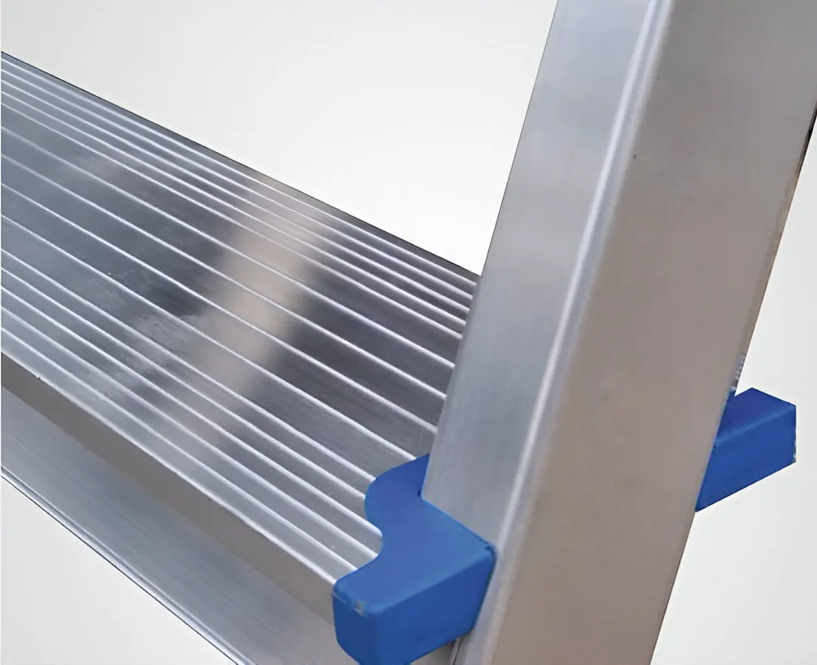 Стремянка металлическая Evotools 647625 1x2 (Grey)