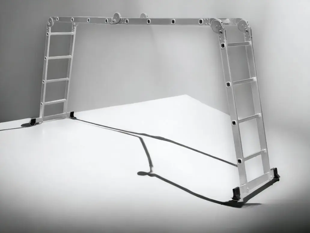 Scara multifunctionala Geko G02440 (Silver)