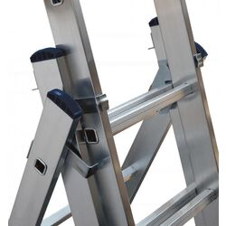 Scara aluminiu 3 sectii 3663602942382 3x11 Thumb