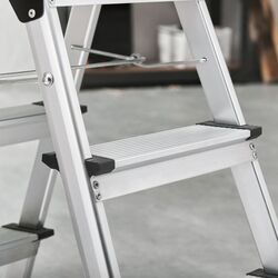 Стремянка металлическая VonHaus 3500096 (Silver/Black) Thumb