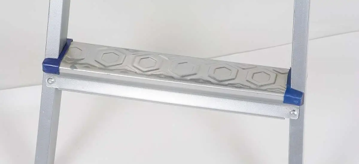 Стремянка Z-Tools ZLN1169