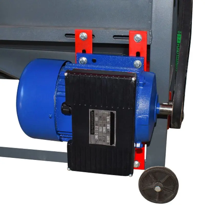 Batoza de porumb Demetra DM-900CA