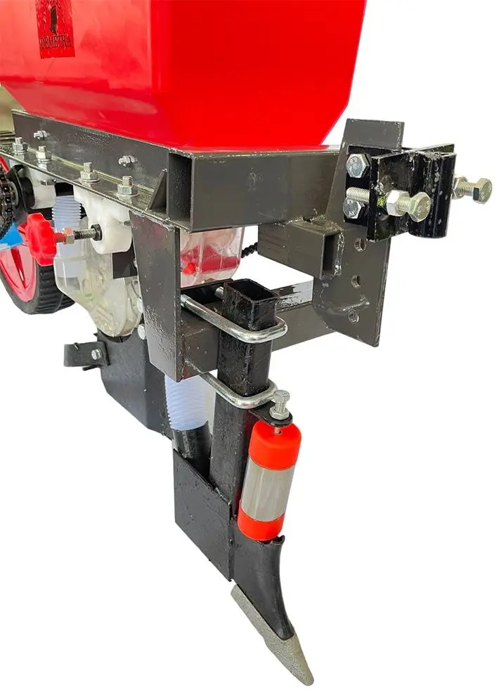 Сеялка для мотокультиватора Demetra DR2 (Red/Black)