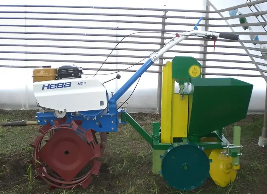 Картофелесажалка мотоблочная Rosta КСМ-1