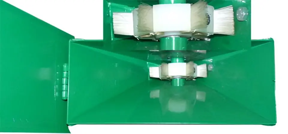 Сеялка овощная мотоблочная Rosta СОМ-4/1 ЩВА96/6 РМ1050