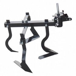 Cultivator-prasitor Villager 065901