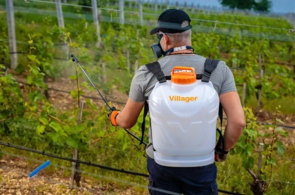 Аккумуляторный опрыскиватель Villager VBS 16 (White) - 2