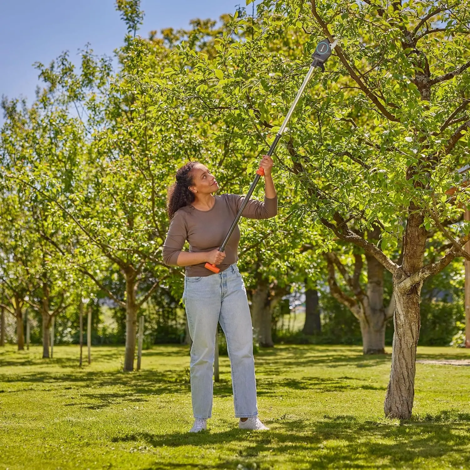 Foarfeca pentru crengi telescopica Gardena StarCut Pro S (Black/Orange)