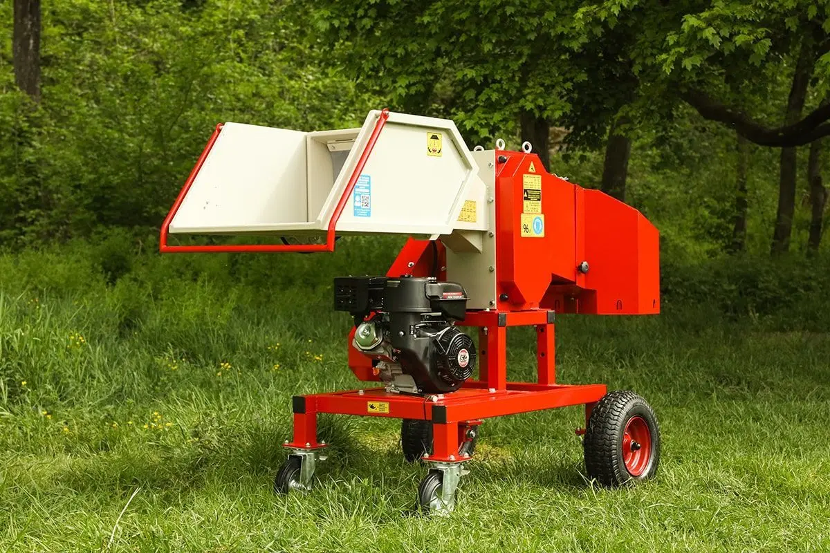 Tocator de crengi Arpal AM-120BD