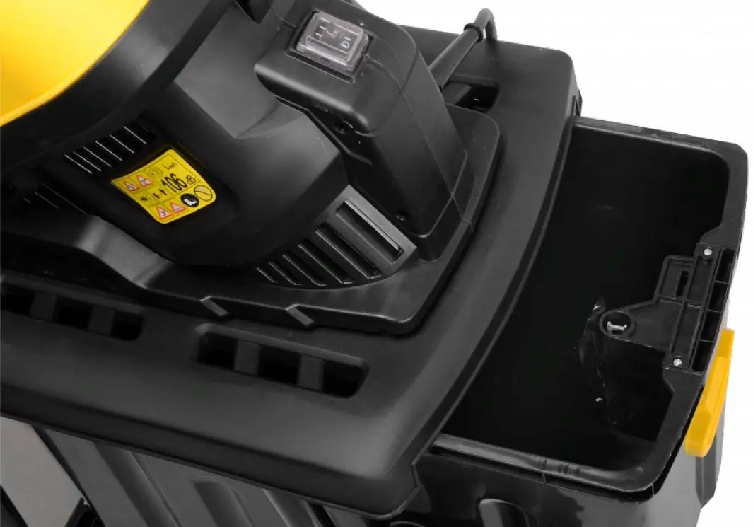 Tocator de crengi Huter ESH-2500T 70/13/16