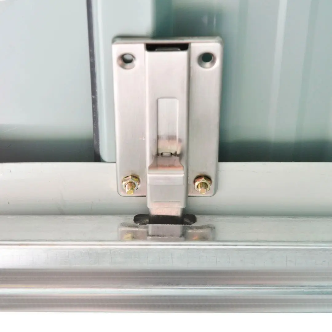 Сарай-хозблок Outsunny 845-430 147x86x134 (White/Black)