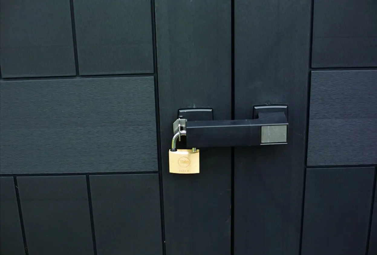 Пластиковый сарай-хозблок Keter Oakland 757 (Bej)