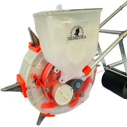 Сеялка ручная Demetra 37705 (Orange) Thumb