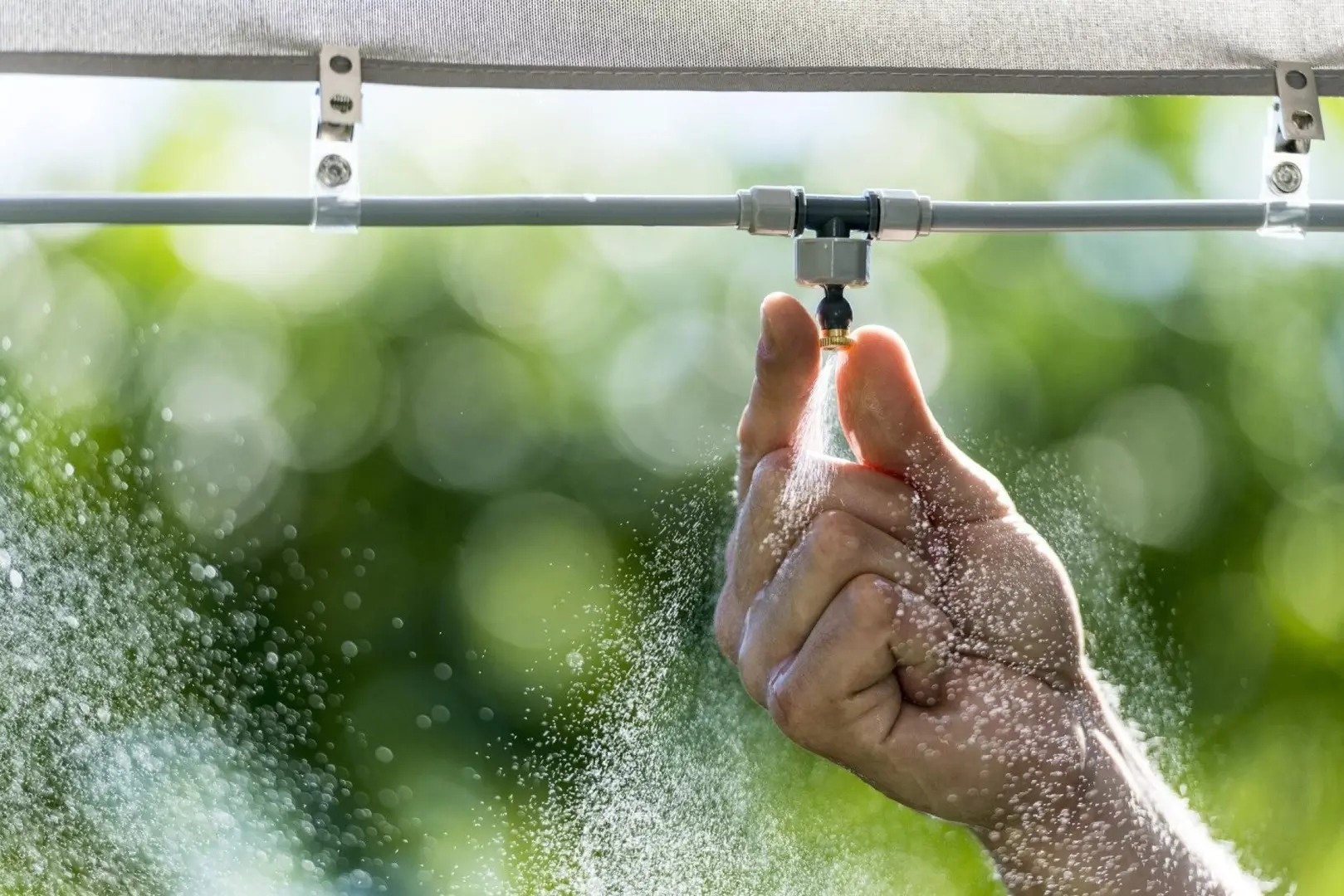 Perdea de apa pentru gradina Cellfast 52-270 7.5m (Grey)