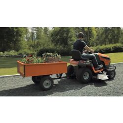 Tractor de tuns iarba Husqvarna TC 138L Thumb