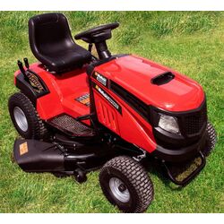 Tractor de tuns iarba Wolfson WFS180SL Thumb