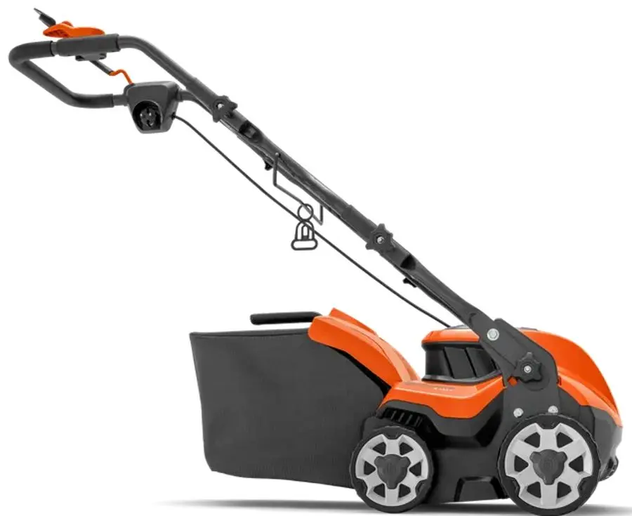 Aerator-scarificator electric Husqvarna S138C