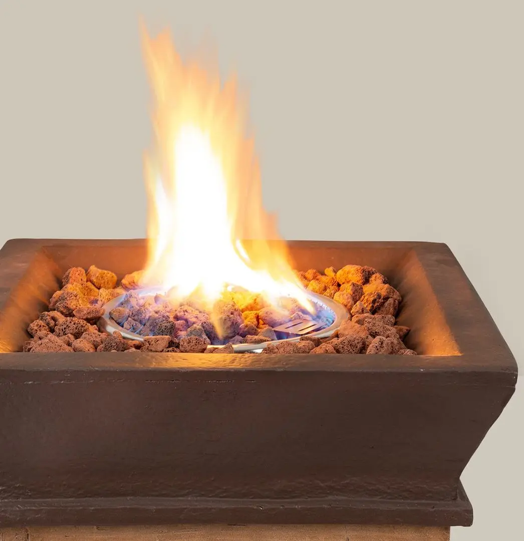 Semineu in aer liber Blumfeldt Prati (Wood)