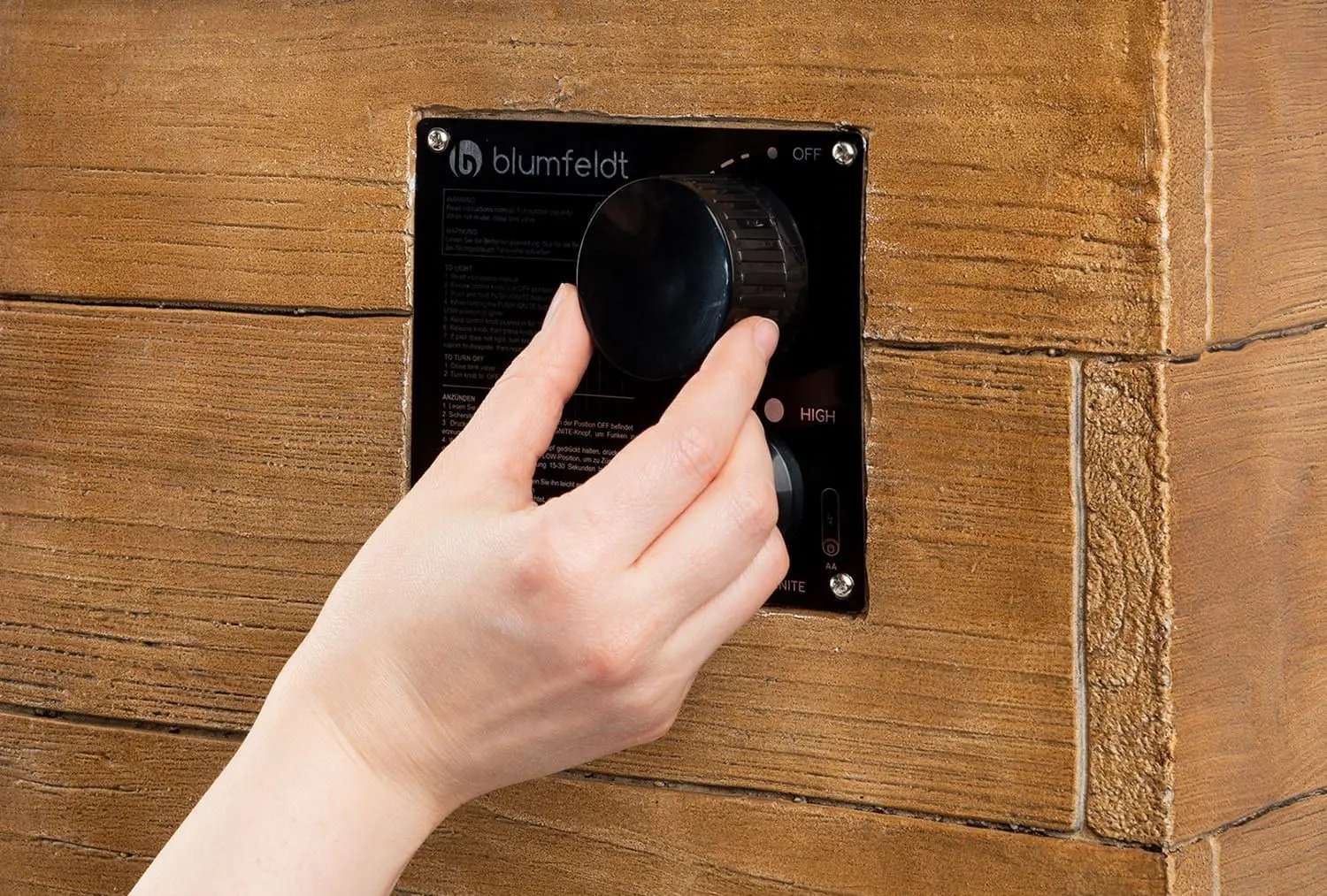 Semineu in aer liber Blumfeldt Prati (Wood)