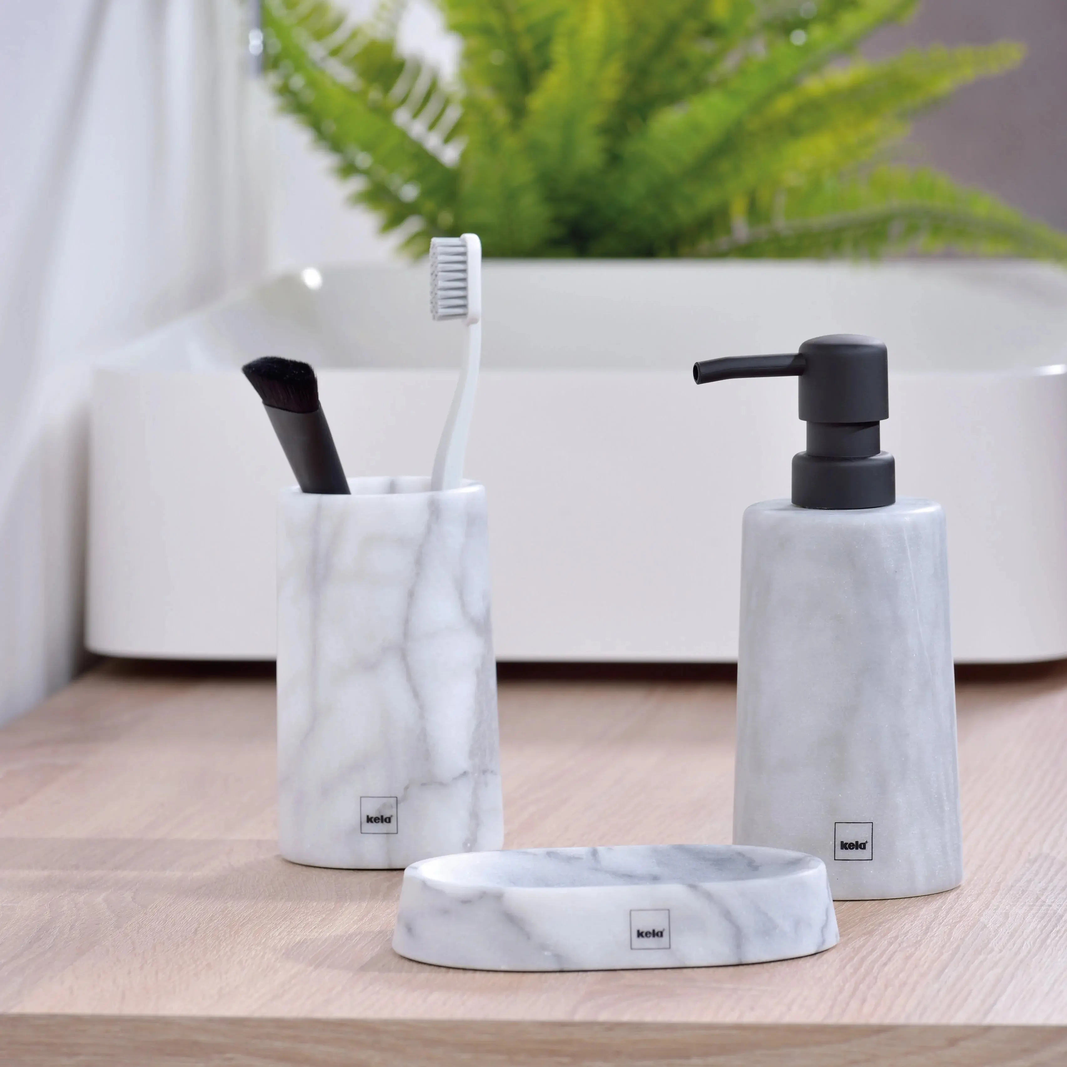 Стакан для зубных щеток Kela Varda (White)