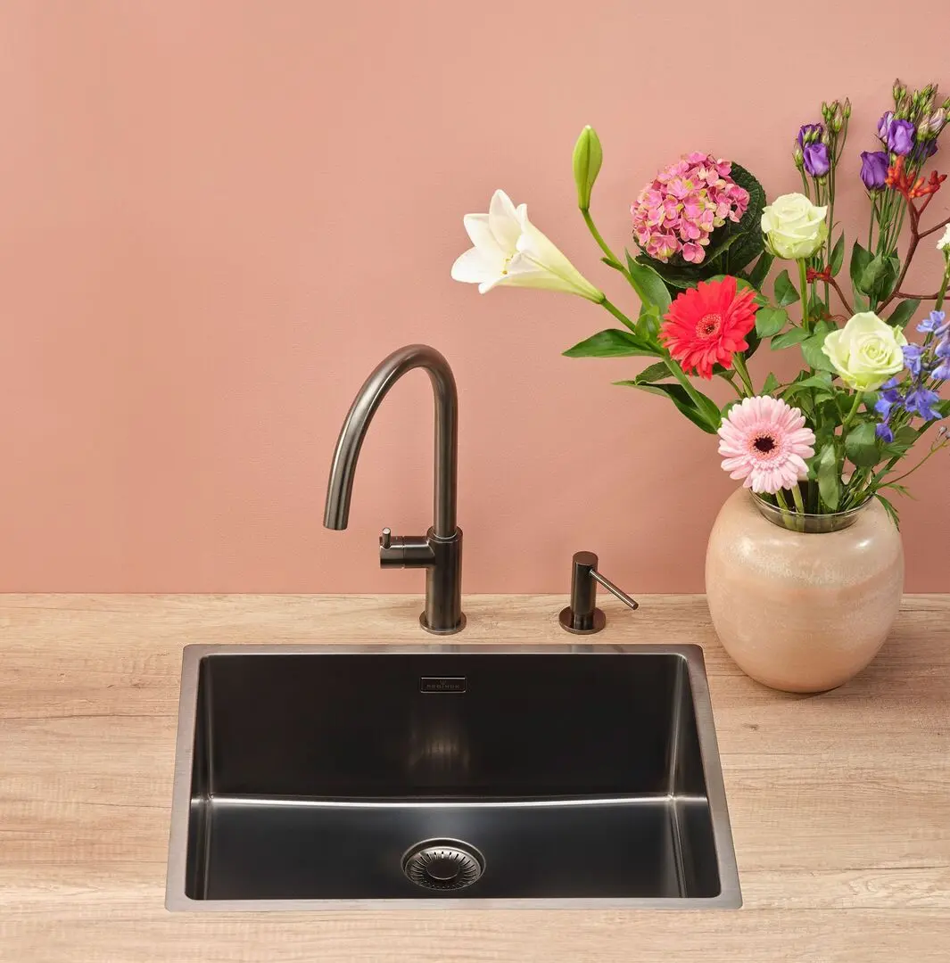 Dozator pentru sapun lichid Reginox R34804 (Gun Metal)