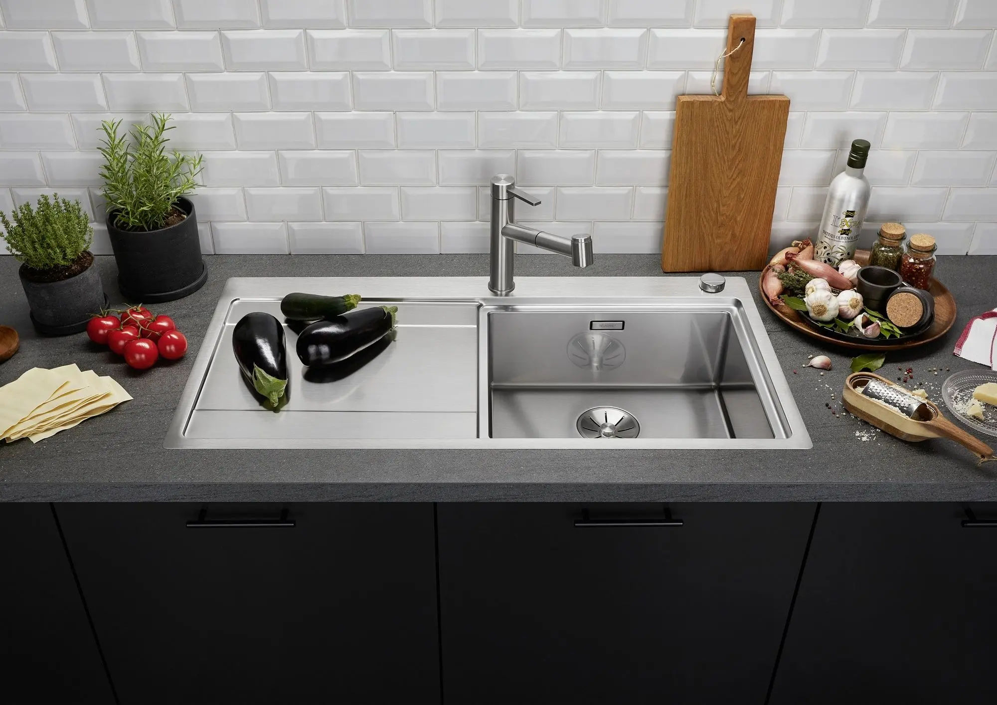 Кухонная мойка Blanco Divon II 5-S-IF (Inox) - 4