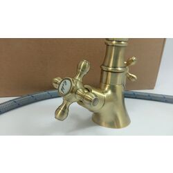 Смеситель для мойки F-Design Lacrima FD1-LRA-4-66 (Bronze) Thumb